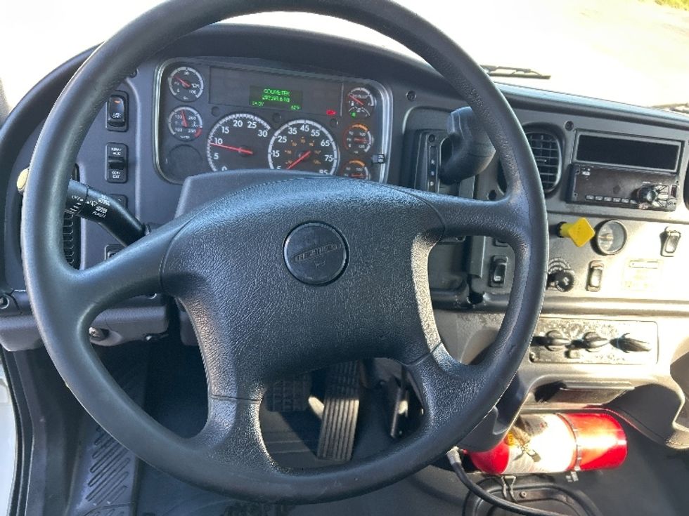 Medium Duty Box Truck-Light and Medium Duty Trucks-Freightliner-2020-M2-Middlefield-OH-292,400\n\t\tmiles-$ 32,250 - Image 18