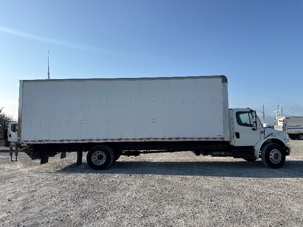 Medium Duty Box Truck-Light and Medium Duty Trucks-Freightliner-2020-M2-Middlefield-OH-310,429\n\t\tmiles-$ 32,500 - Image 15