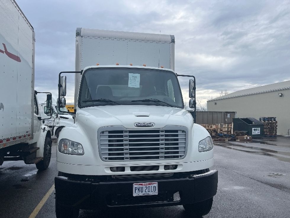 Medium Duty Box Truck-Light and Medium Duty Trucks-Freightliner-2020-M2-Middlefield-OH-35,027\n\t\tmiles-$ 68,250 - Image 2