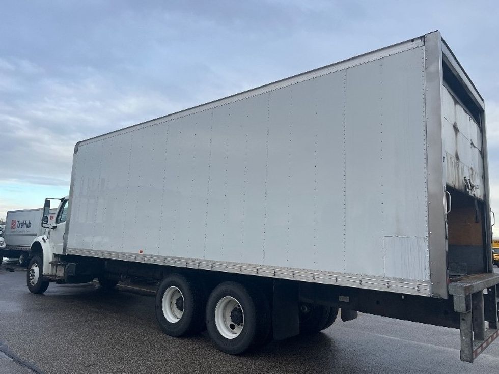 Medium Duty Box Truck-Light and Medium Duty Trucks-Freightliner-2020-M2-Middlefield-OH-35,027\n\t\tmiles-$ 68,250 - Image 6