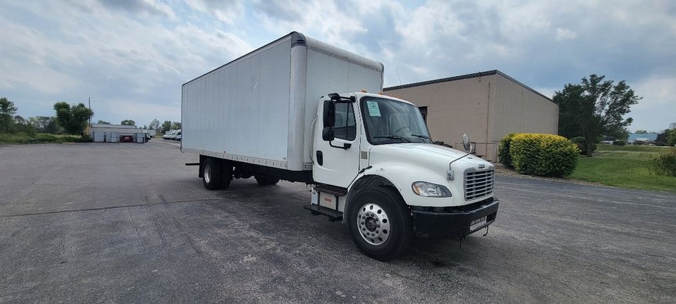 Medium Duty Box Truck-Light and Medium Duty Trucks-Freightliner-2020-M2-Middlefield-OH-381,490\n\t\tmiles-$ 23,000 - Image 1