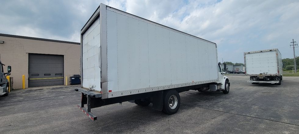 Medium Duty Box Truck-Light and Medium Duty Trucks-Freightliner-2020-M2-Middlefield-OH-381,490\n\t\tmiles-$ 23,000 - Image 12