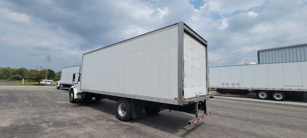 Medium Duty Box Truck-Light and Medium Duty Trucks-Freightliner-2020-M2-Middlefield-OH-381,490\n\t\tmiles-$ 23,000 - Image 6