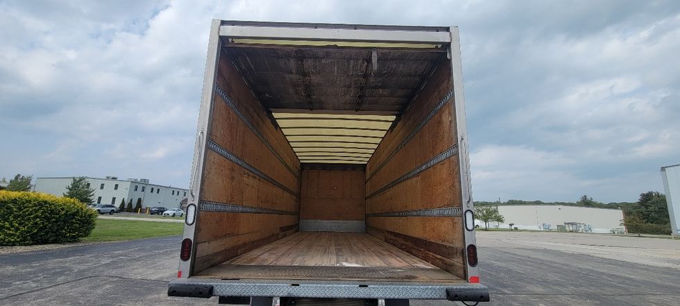 Medium Duty Box Truck-Light and Medium Duty Trucks-Freightliner-2020-M2-Middlefield-OH-381,490\n\t\tmiles-$ 23,000 - Image 8