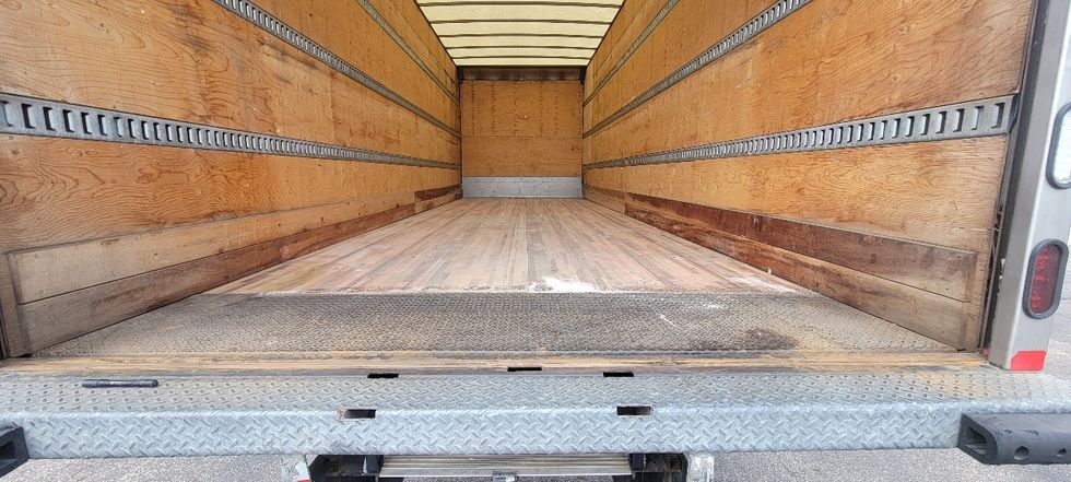 Medium Duty Box Truck-Light and Medium Duty Trucks-Freightliner-2020-M2-Middlefield-OH-381,490\n\t\tmiles-$ 23,000 - Image 9