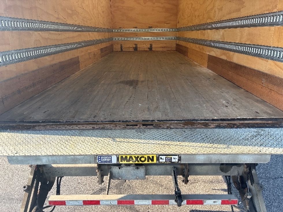 Medium Duty Box Truck-Light and Medium Duty Trucks-Freightliner-2020-M2-Middlefield-OH-58,558\n\t\tmiles-$ 64,750 - Image 10