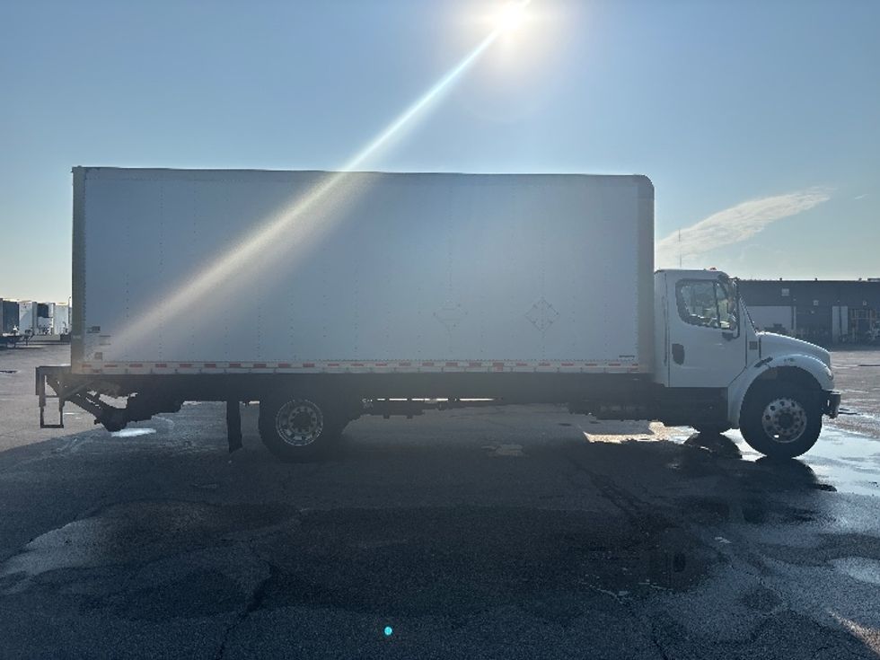 Medium Duty Box Truck-Light and Medium Duty Trucks-Freightliner-2020-M2-Middlefield-OH-58,558\n\t\tmiles-$ 64,750 - Image 15