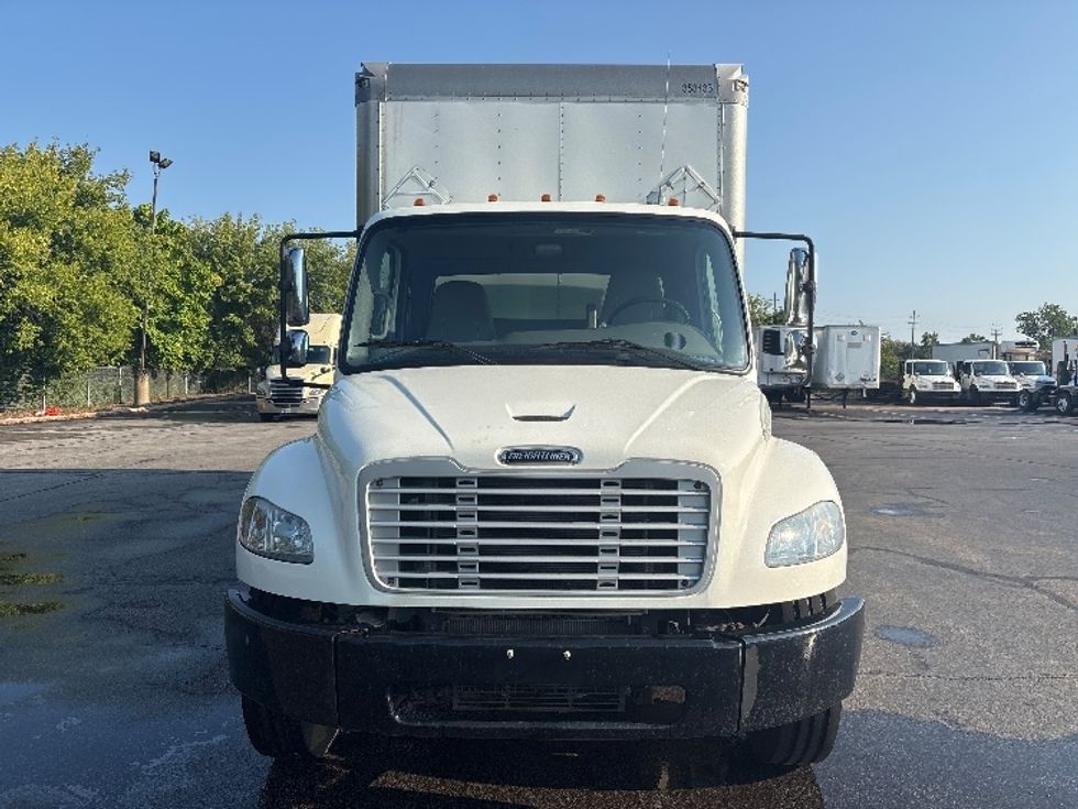 Medium Duty Box Truck-Light and Medium Duty Trucks-Freightliner-2020-M2-Middlefield-OH-58,558\n\t\tmiles-$ 64,750 - Image 2