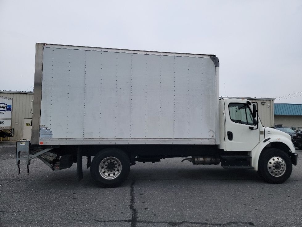 Medium Duty Box Truck-Light and Medium Duty Trucks-Freightliner-2020-M2-Milford-DE-28,091\n\t\tmiles-$ 55,500 - Image 15