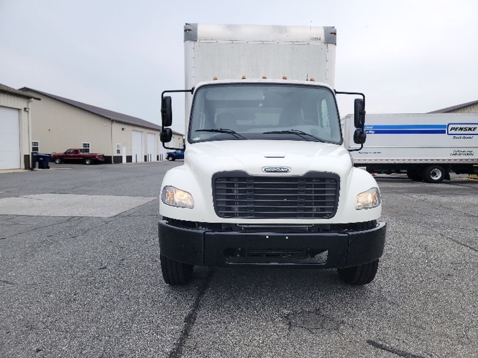 Medium Duty Box Truck-Light and Medium Duty Trucks-Freightliner-2020-M2-Milford-DE-28,091\n\t\tmiles-$ 55,500 - Image 2