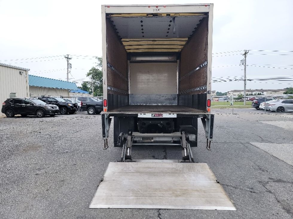 Medium Duty Box Truck-Light and Medium Duty Trucks-Freightliner-2020-M2-Milford-DE-28,091\n\t\tmiles-$ 55,500 - Image 9
