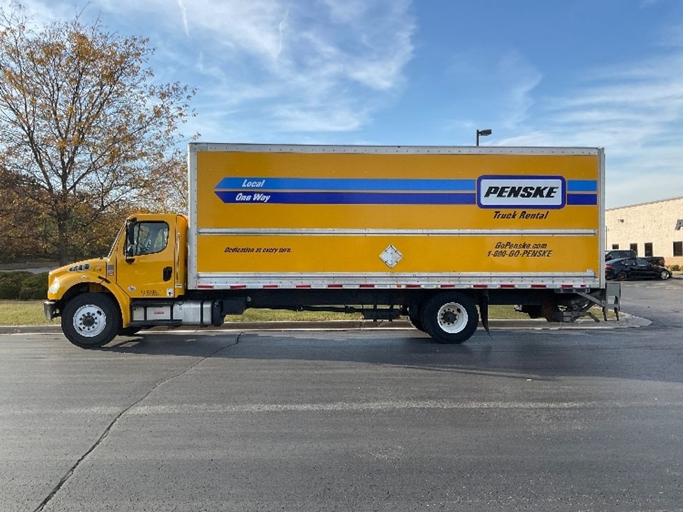 Medium Duty Box Truck-Light and Medium Duty Trucks-Freightliner-2020-M2-Milwaukee-WI-145,190\n\t\tmiles-$ 50,500 - Image 4