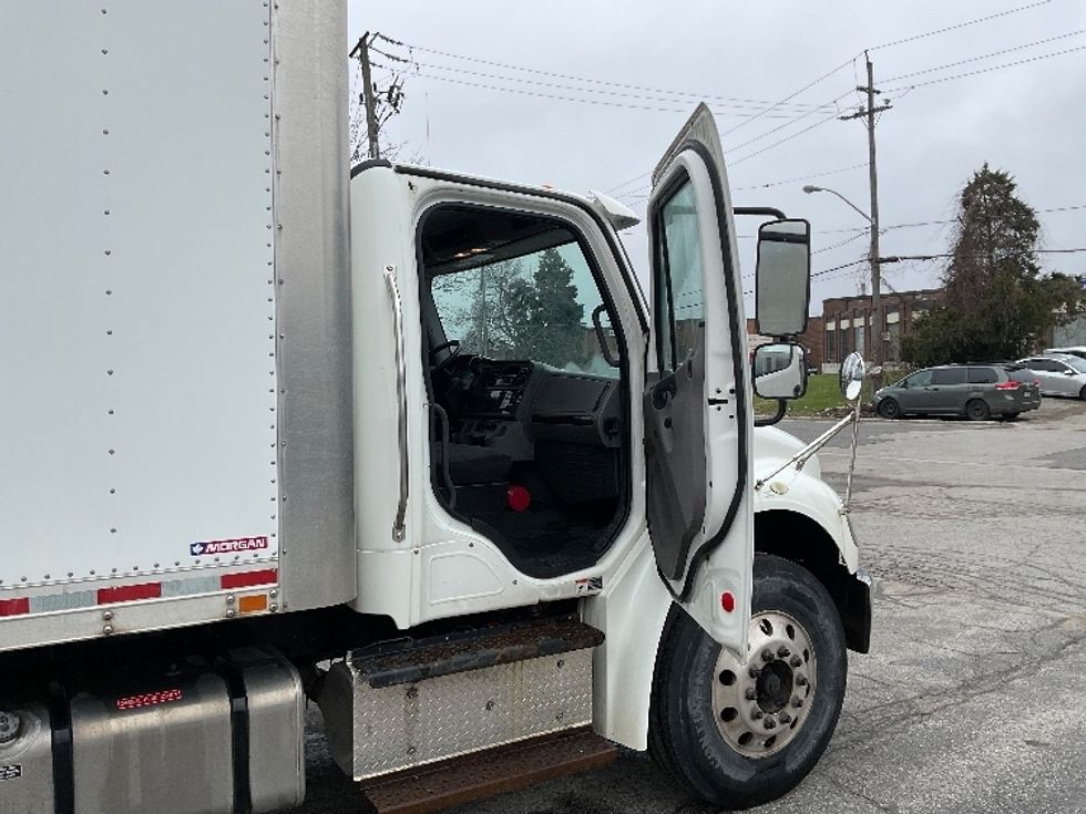 Medium Duty Box Truck-Light and Medium Duty Trucks-Freightliner-2020-M2-Mississauga-ON-112,984\n\t\tkm-$ 79,500 - Image 20