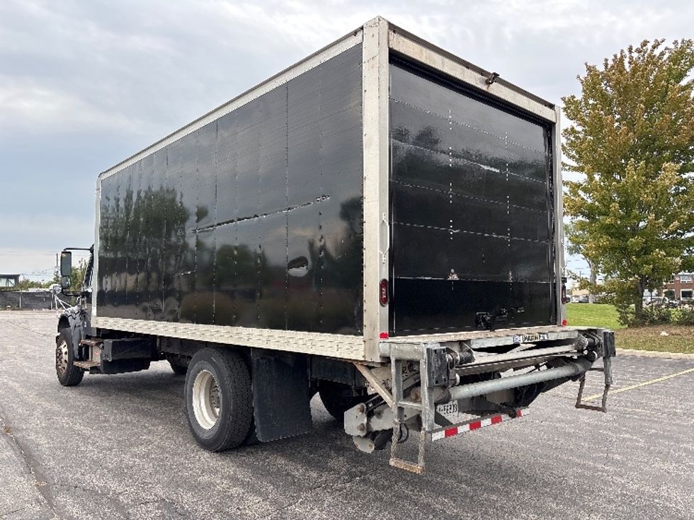 Medium Duty Box Truck-Light and Medium Duty Trucks-Freightliner-2020-M2-Mississauga-ON-157,766\n\t\tkm-$ 68,000 - Image 6