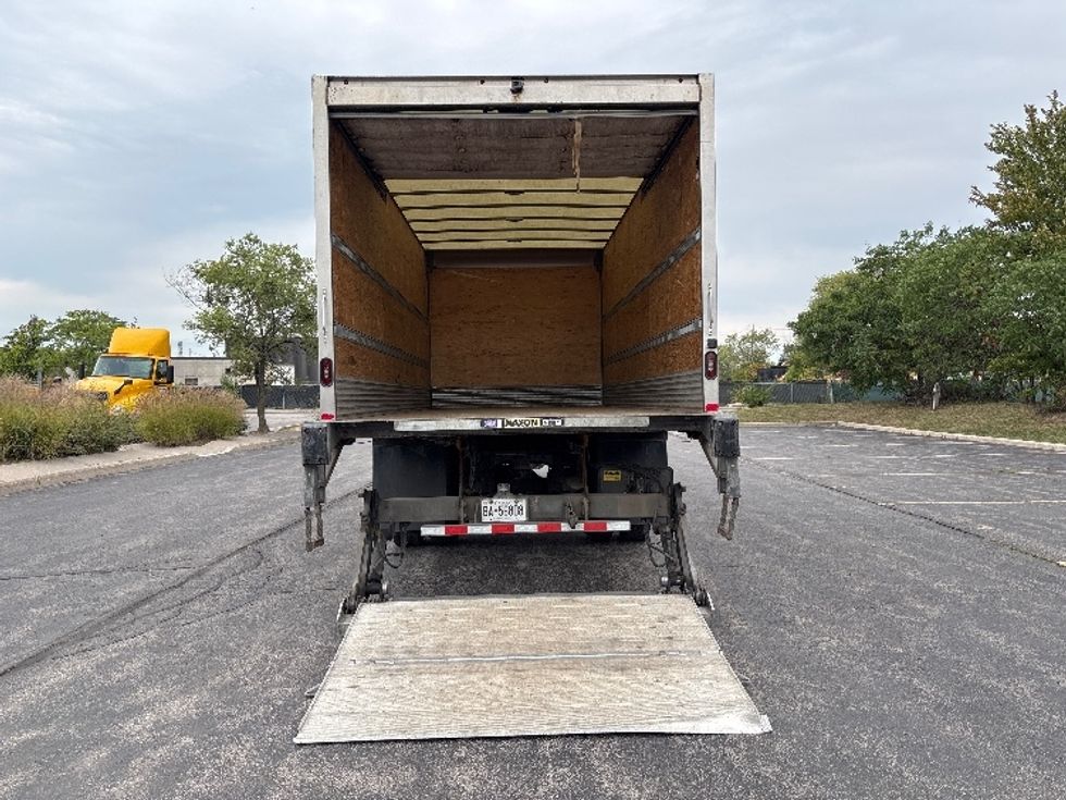 Medium Duty Box Truck-Light and Medium Duty Trucks-Freightliner-2020-M2-Mississauga-ON-157,766\n\t\tkm-$ 68,000 - Image 9