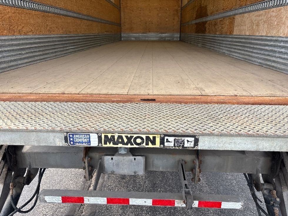 Medium Duty Box Truck-Light and Medium Duty Trucks-Freightliner-2020-M2-Mississauga-ON-161,165\n\t\tkm-$ 74,000 - Image 10