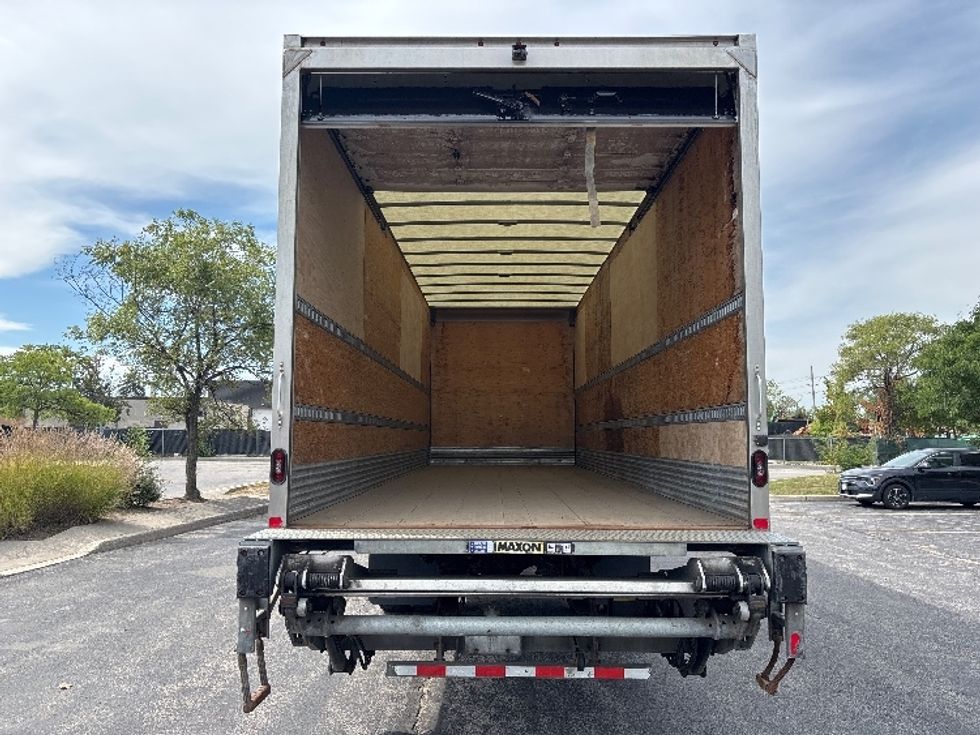 Medium Duty Box Truck-Light and Medium Duty Trucks-Freightliner-2020-M2-Mississauga-ON-161,165\n\t\tkm-$ 74,000 - Image 8