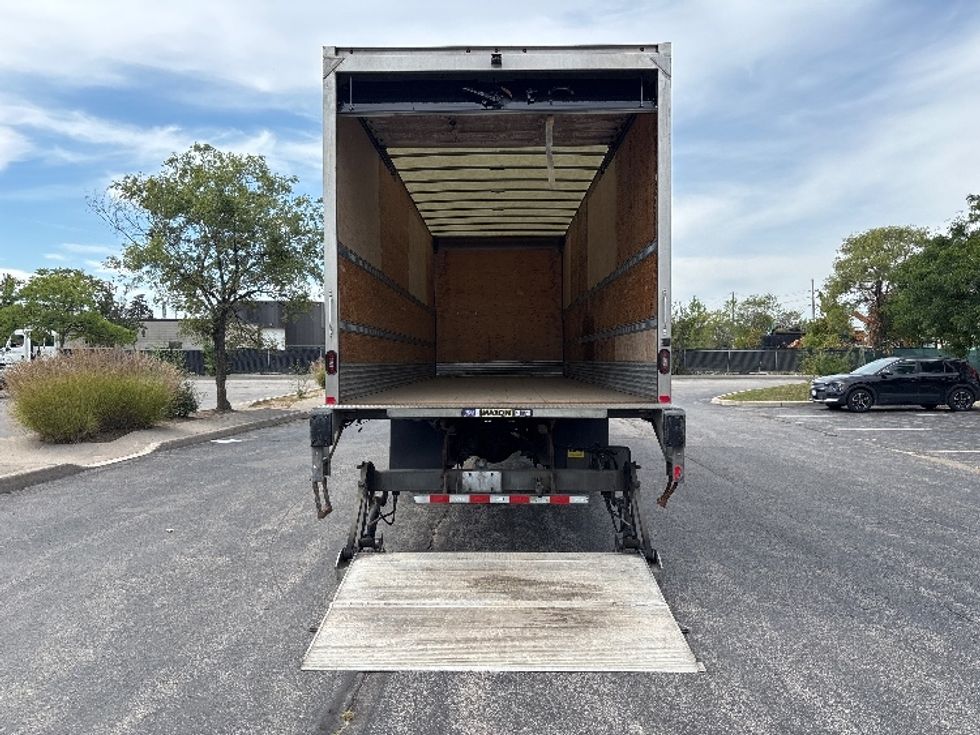 Medium Duty Box Truck-Light and Medium Duty Trucks-Freightliner-2020-M2-Mississauga-ON-161,165\n\t\tkm-$ 74,000 - Image 9
