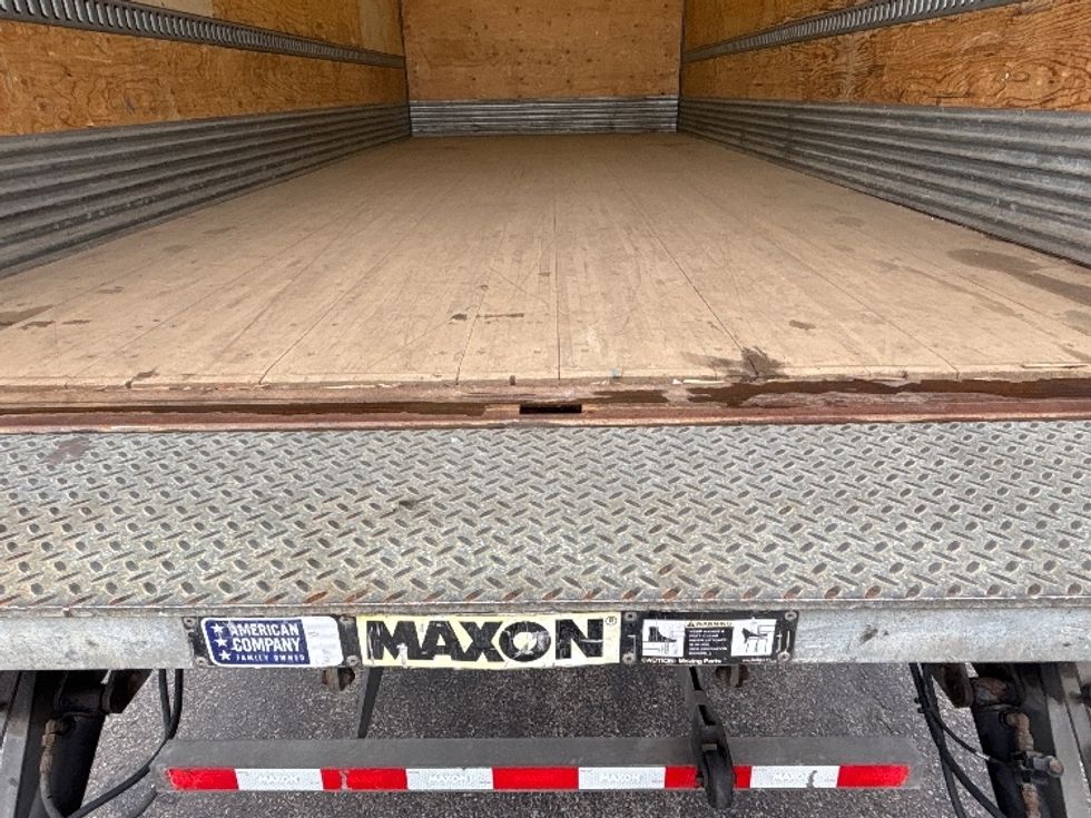 Medium Duty Box Truck-Light and Medium Duty Trucks-Freightliner-2020-M2-Mississauga-ON-161,588\n\t\tkm-$ 67,750 - Image 10