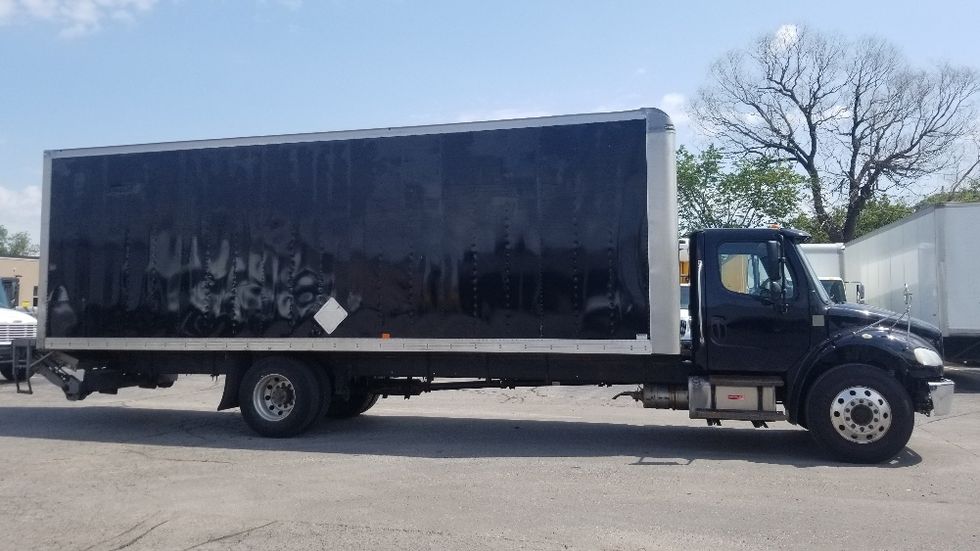 Medium Duty Box Truck-Light and Medium Duty Trucks-Freightliner-2020-M2-Mississauga-ON-192,090\n\t\tkm-$ 72,250 - Image 15