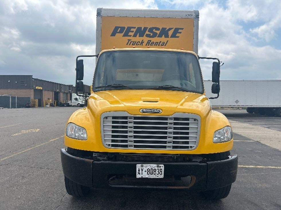 Medium Duty Box Truck-Light and Medium Duty Trucks-Freightliner-2020-M2-Mississauga-ON-211,282\n\t\tkm-$ 69,000 - Image 2