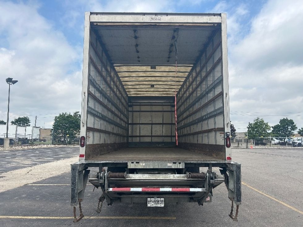 Medium Duty Box Truck-Light and Medium Duty Trucks-Freightliner-2020-M2-Mississauga-ON-211,282\n\t\tkm-$ 69,000 - Image 8