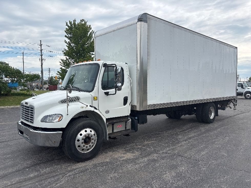 Medium Duty Box Truck-Light and Medium Duty Trucks-Freightliner-2020-M2-Mississauga-ON-214,425\n\t\tkm-$ 67,500 - Image 3