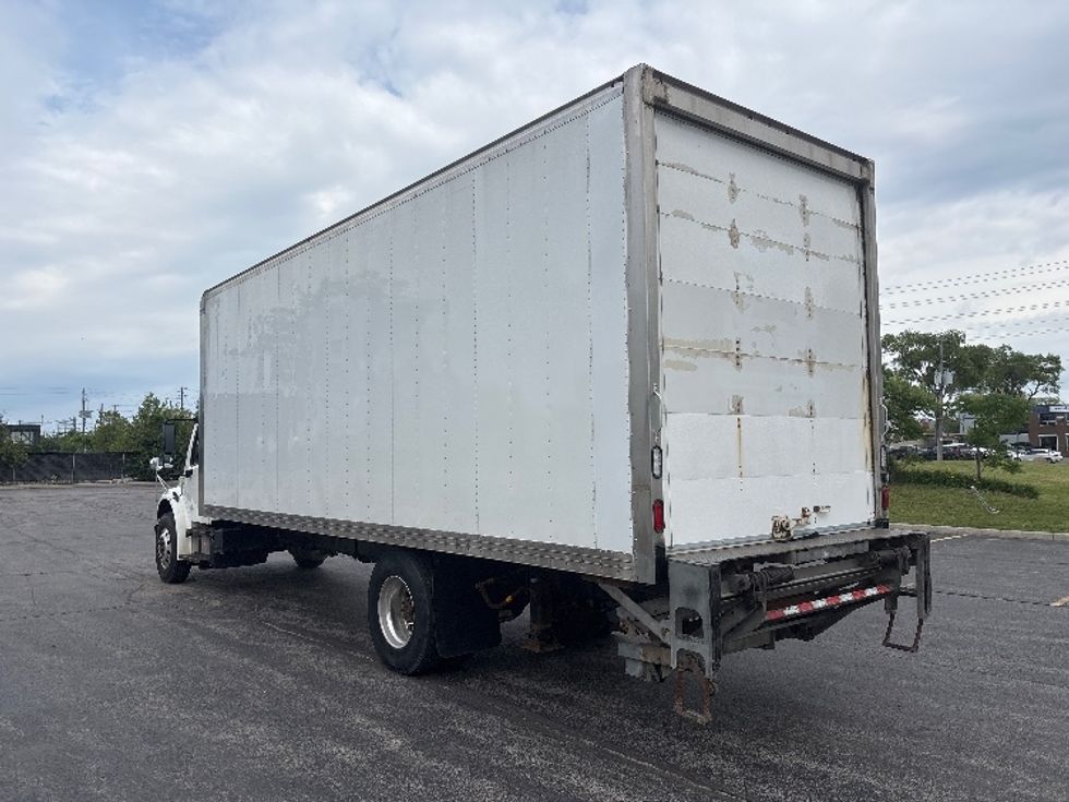 Medium Duty Box Truck-Light and Medium Duty Trucks-Freightliner-2020-M2-Mississauga-ON-214,425\n\t\tkm-$ 67,500 - Image 6