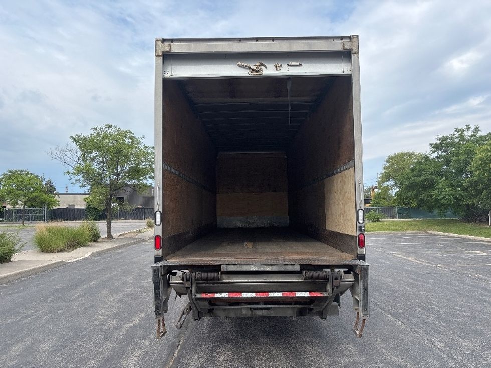 Medium Duty Box Truck-Light and Medium Duty Trucks-Freightliner-2020-M2-Mississauga-ON-214,425\n\t\tkm-$ 67,500 - Image 8