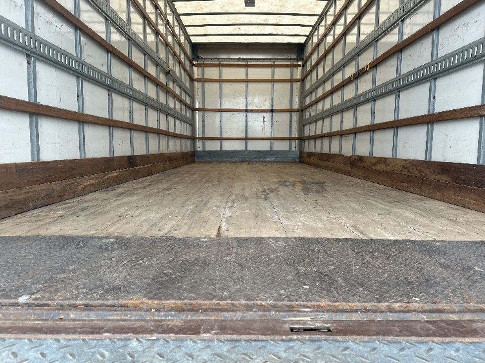 Medium Duty Box Truck-Light and Medium Duty Trucks-Freightliner-2020-M2-Mississauga-ON-234,798\n\t\tkm-$ 64,500 - Image 10