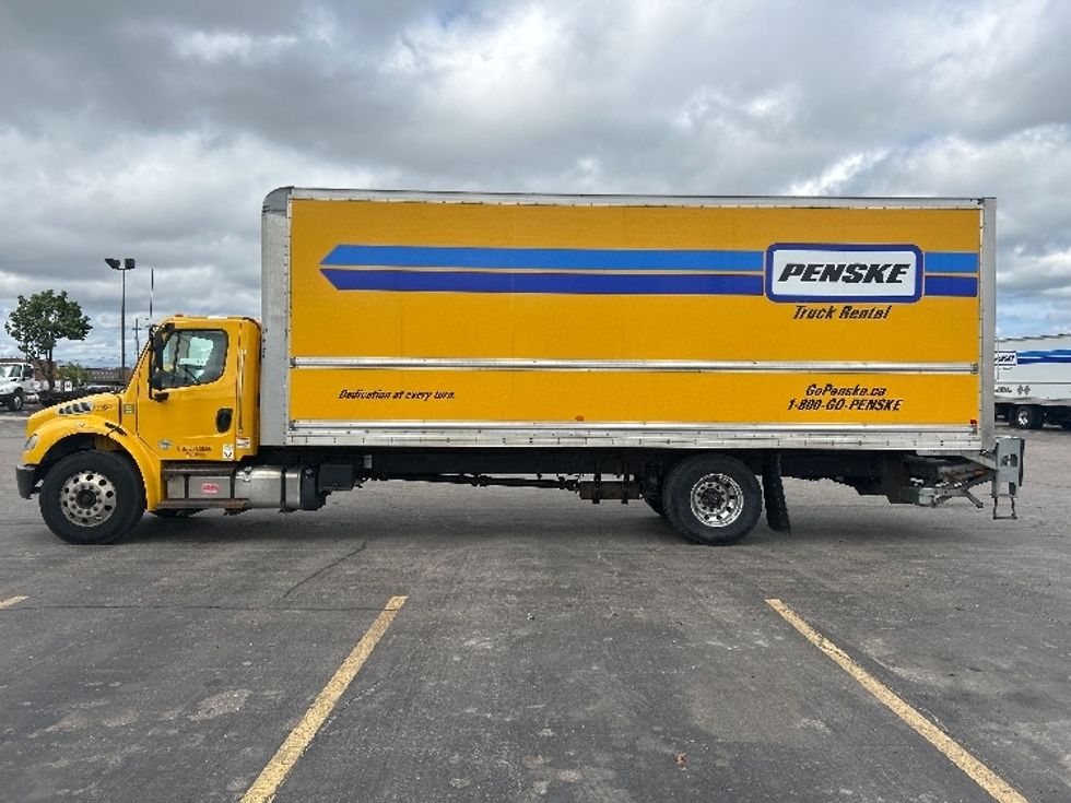 Medium Duty Box Truck-Light and Medium Duty Trucks-Freightliner-2020-M2-Mississauga-ON-234,798\n\t\tkm-$ 64,500 - Image 4