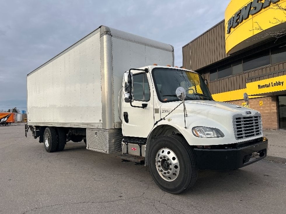 Medium Duty Box Truck-Light and Medium Duty Trucks-Freightliner-2020-M2-Mississauga-ON-235,779\n\t\tkm-$ 74,000 - Image 3