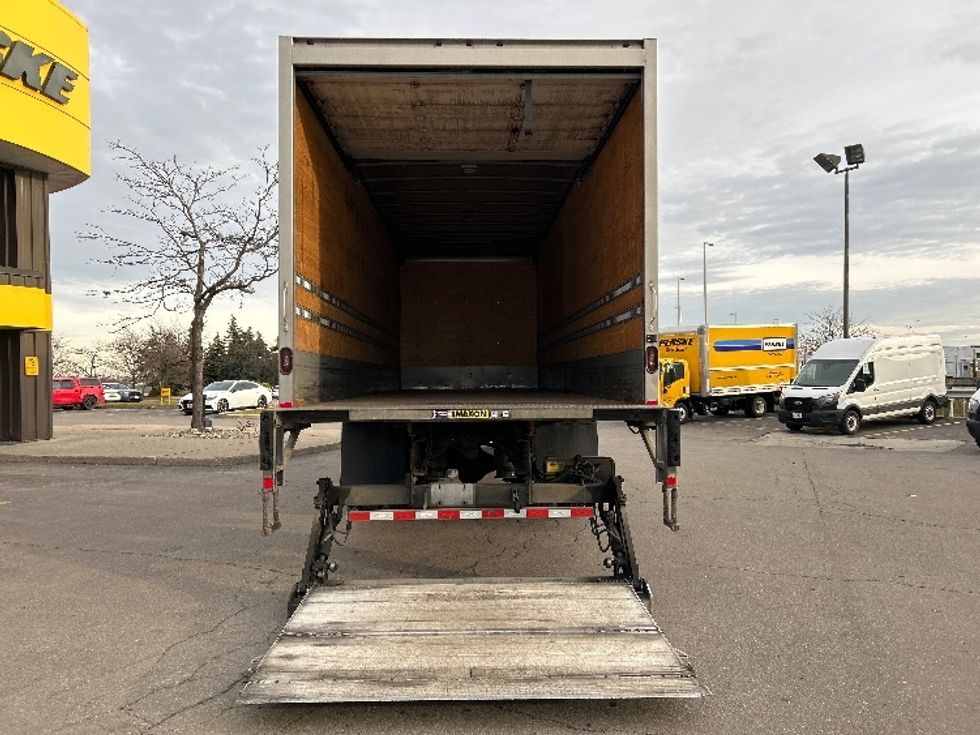 Medium Duty Box Truck-Light and Medium Duty Trucks-Freightliner-2020-M2-Mississauga-ON-235,779\n\t\tkm-$ 74,000 - Image 9