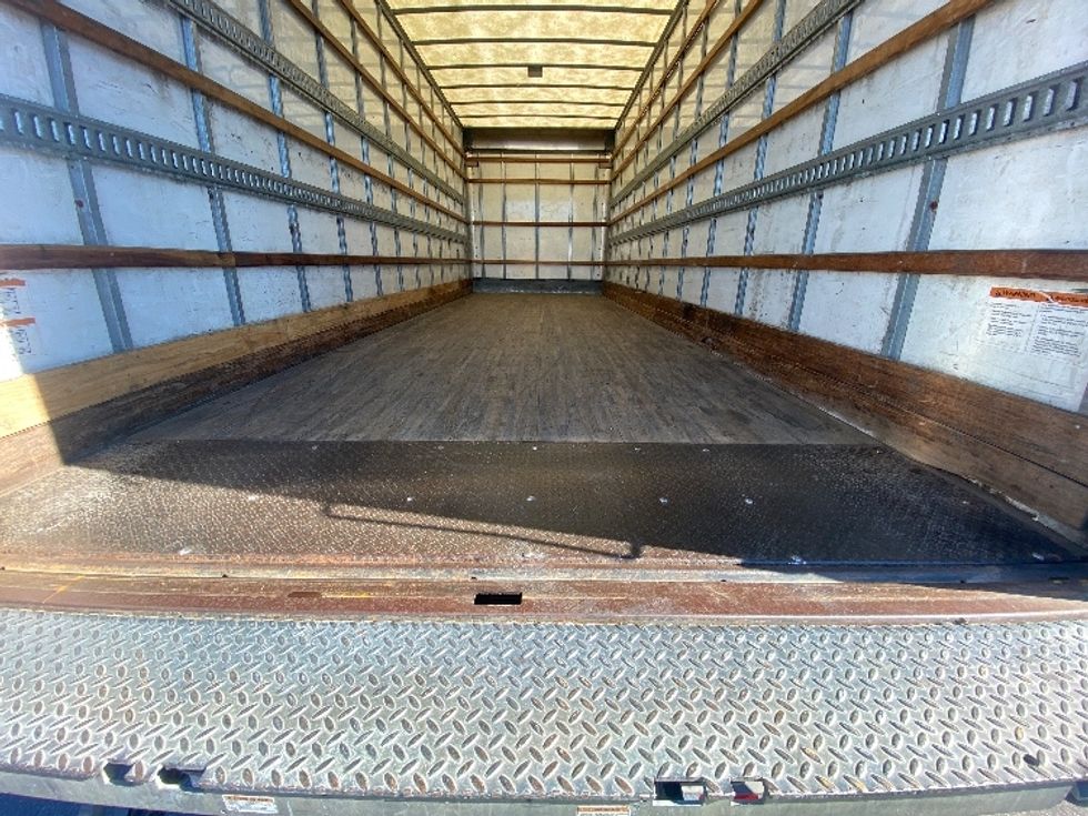 Medium Duty Box Truck-Light and Medium Duty Trucks-Freightliner-2020-M2-Mississauga-ON-246,997\n\t\tkm-$ 60,500 - Image 10