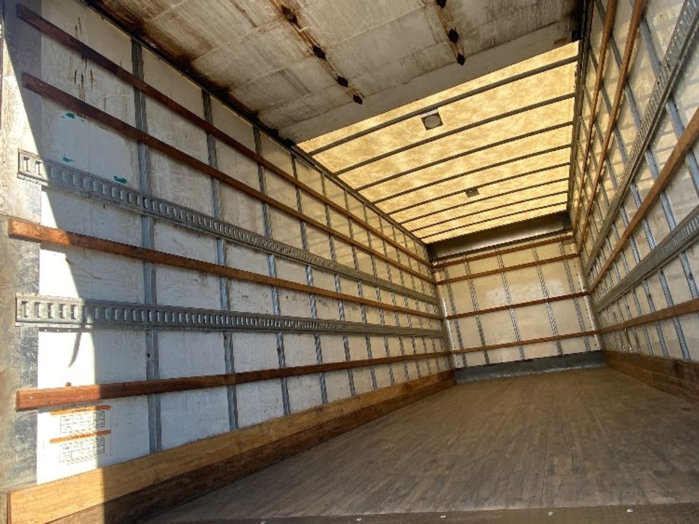 Medium Duty Box Truck-Light and Medium Duty Trucks-Freightliner-2020-M2-Mississauga-ON-246,997\n\t\tkm-$ 60,500 - Image 11