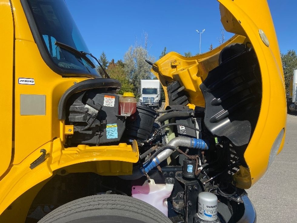 Medium Duty Box Truck-Light and Medium Duty Trucks-Freightliner-2020-M2-Mississauga-ON-246,997\n\t\tkm-$ 60,500 - Image 23