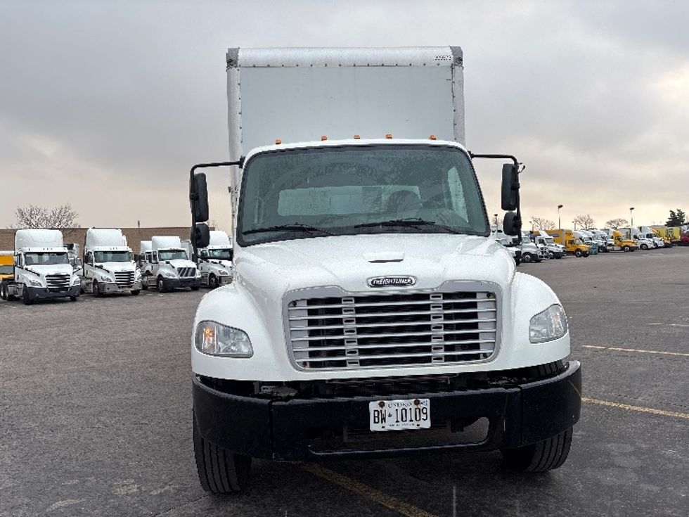 Medium Duty Box Truck-Light and Medium Duty Trucks-Freightliner-2020-M2-Mississauga-ON-329,110\n\t\tkm-$ 63,750 - Image 2