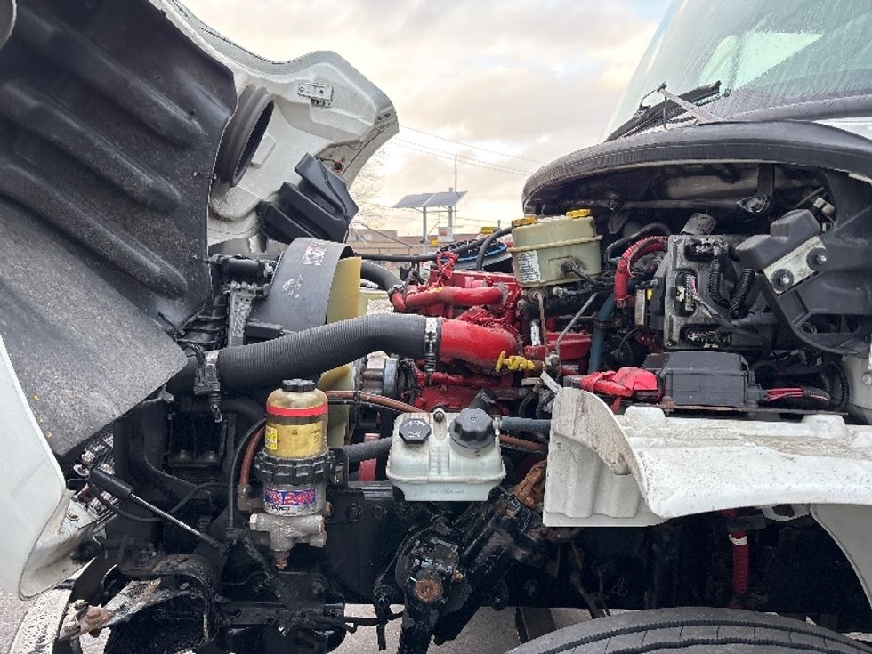 Medium Duty Box Truck-Light and Medium Duty Trucks-Freightliner-2020-M2-Mississauga-ON-329,110\n\t\tkm-$ 63,750 - Image 24