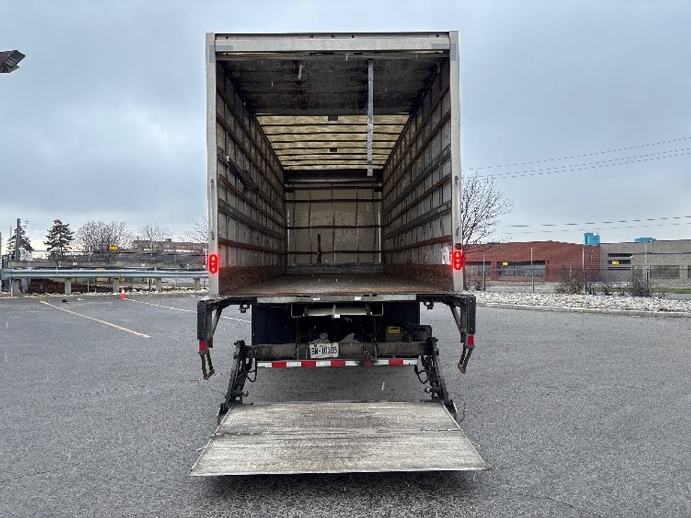 Medium Duty Box Truck-Light and Medium Duty Trucks-Freightliner-2020-M2-Mississauga-ON-329,110\n\t\tkm-$ 63,750 - Image 9