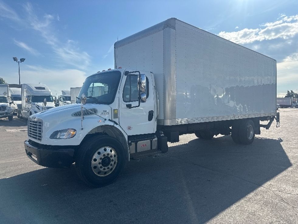 2020 Freightliner M2 106 Medium Duty photo 3