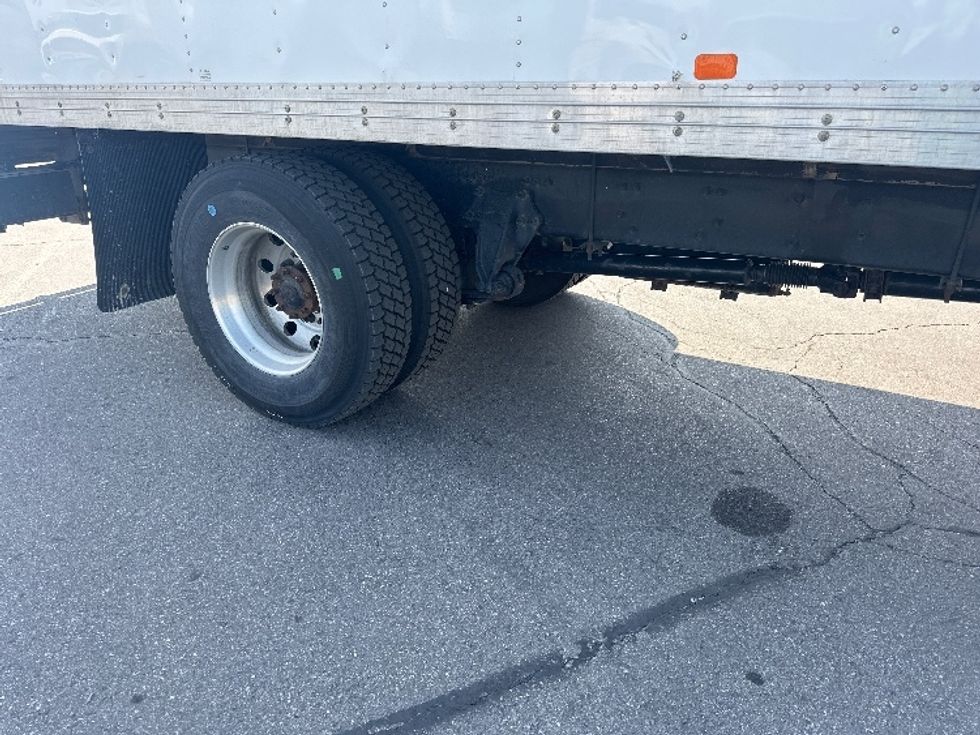 Medium Duty Box Truck-Light and Medium Duty Trucks-Freightliner-2020-M2-Mississauga-ON-354,082\n\t\tkm-$ 52,750 - Image 15