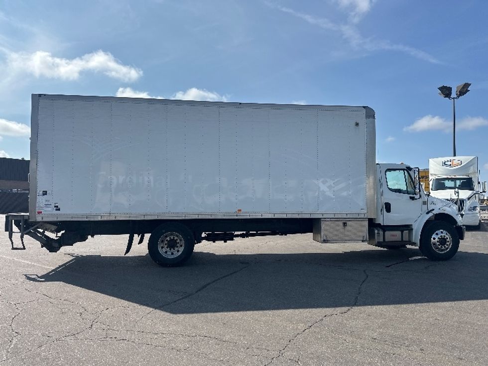Medium Duty Box Truck-Light and Medium Duty Trucks-Freightliner-2020-M2-Mississauga-ON-354,082\n\t\tkm-$ 52,750 - Image 16