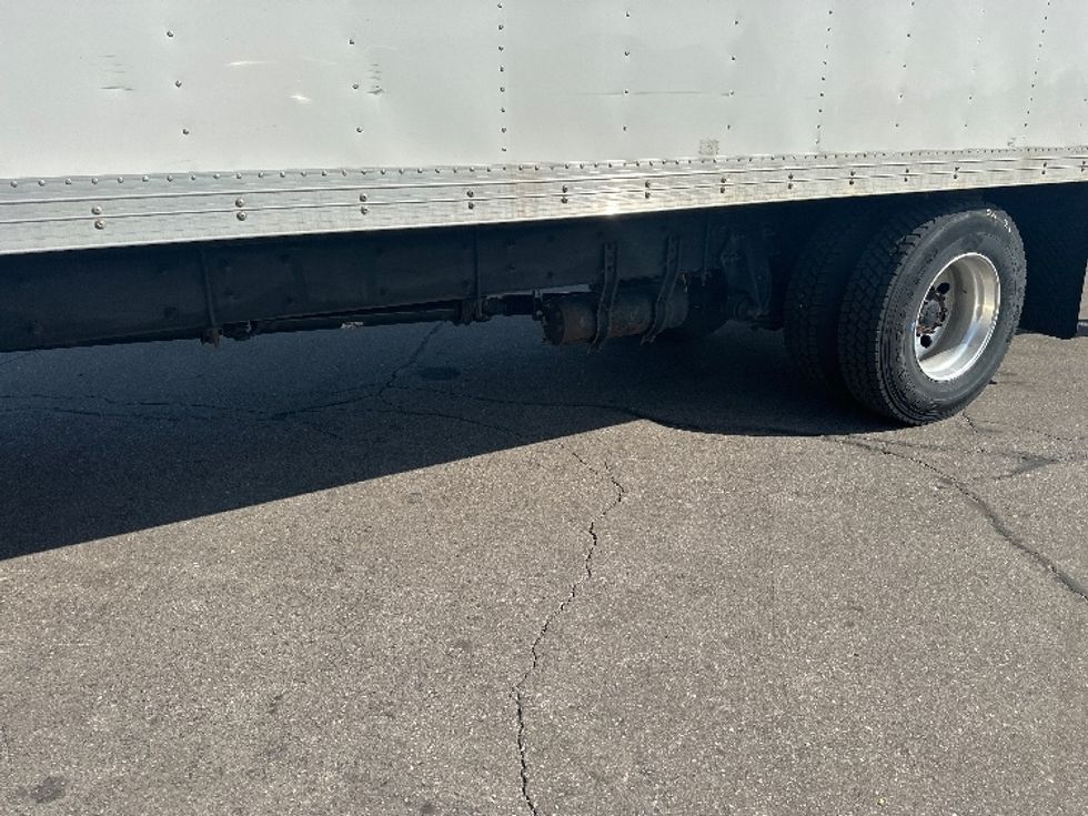 Medium Duty Box Truck-Light and Medium Duty Trucks-Freightliner-2020-M2-Mississauga-ON-354,082\n\t\tkm-$ 52,750 - Image 5