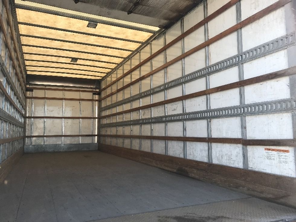 Medium Duty Box Truck-Light and Medium Duty Trucks-Freightliner-2020-M2-Mississauga-ON-368,632\n\t\tkm-$ 59,000 - Image 12