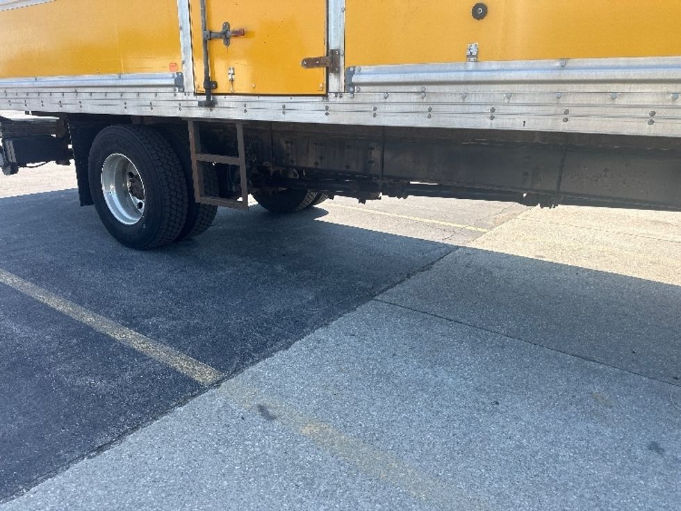 Medium Duty Box Truck-Light and Medium Duty Trucks-Freightliner-2020-M2-Mississauga-ON-389,624\n\t\tkm-$ 41,750 - Image 14