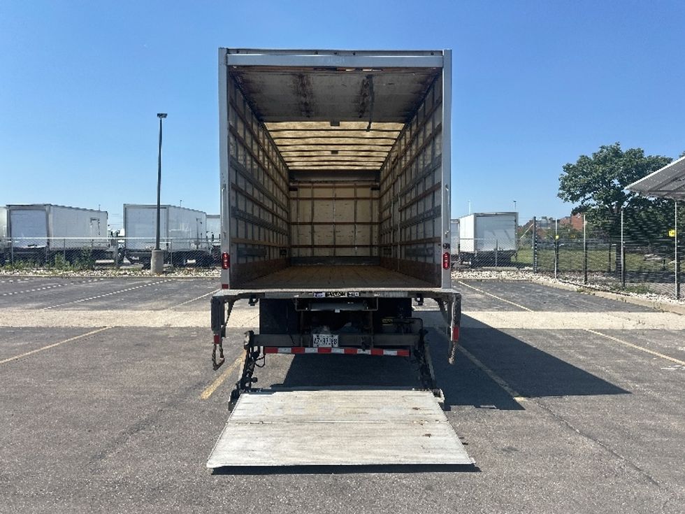 Medium Duty Box Truck-Light and Medium Duty Trucks-Freightliner-2020-M2-Mississauga-ON-389,624\n\t\tkm-$ 41,750 - Image 9