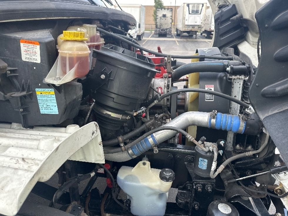 Medium Duty Box Truck-Light and Medium Duty Trucks-Freightliner-2020-M2-Mississauga-ON-393,446\n\t\tkm-$ 42,500 - Image 23