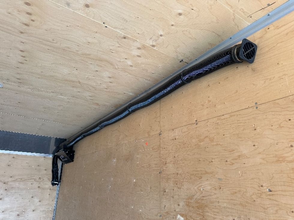 Medium Duty Box Truck-Light and Medium Duty Trucks-Freightliner-2020-M2-Mississauga-ON-393,446\n\t\tkm-$ 42,500 - Image 26