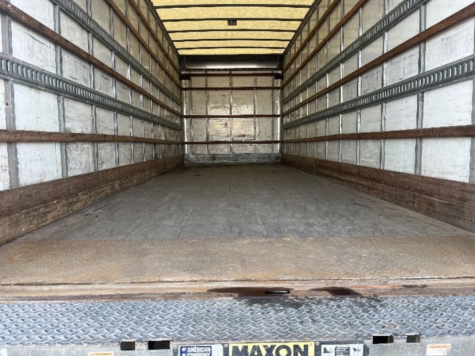 Medium Duty Box Truck-Light and Medium Duty Trucks-Freightliner-2020-M2-Mississauga-ON-518,936\n\t\tkm-$ 37,500 - Image 10