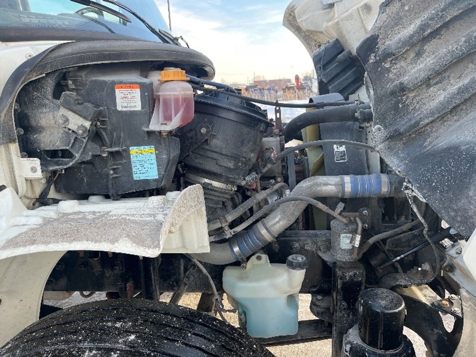 Medium Duty Box Truck-Light and Medium Duty Trucks-Freightliner-2020-M2-Mississauga-ON-518,936\n\t\tkm-$ 37,500 - Image 23